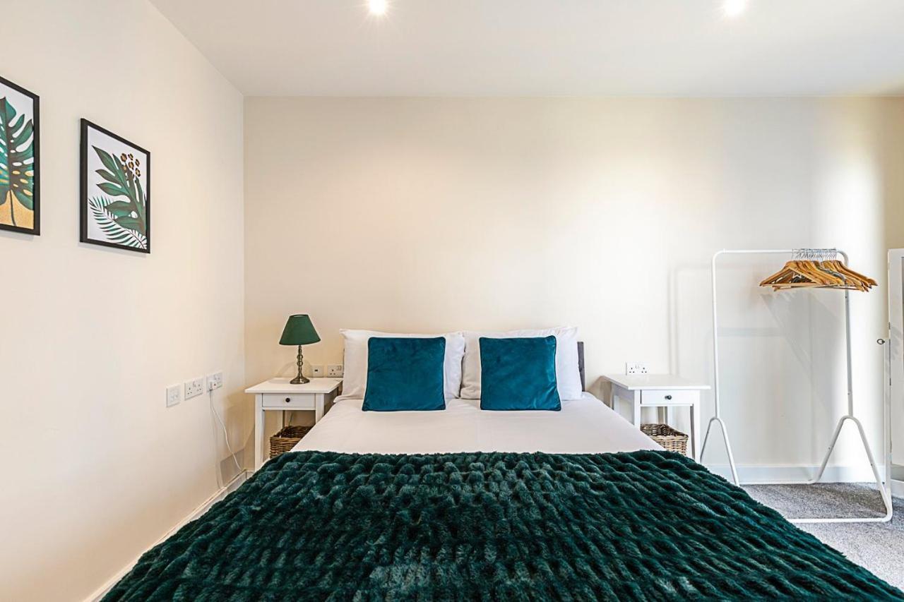 Vibrant London Canal Apartment Exterior photo