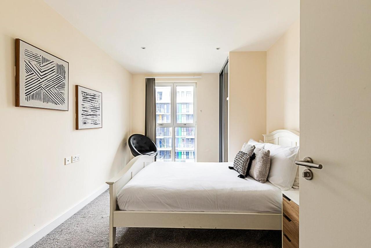 Vibrant London Canal Apartment Exterior photo